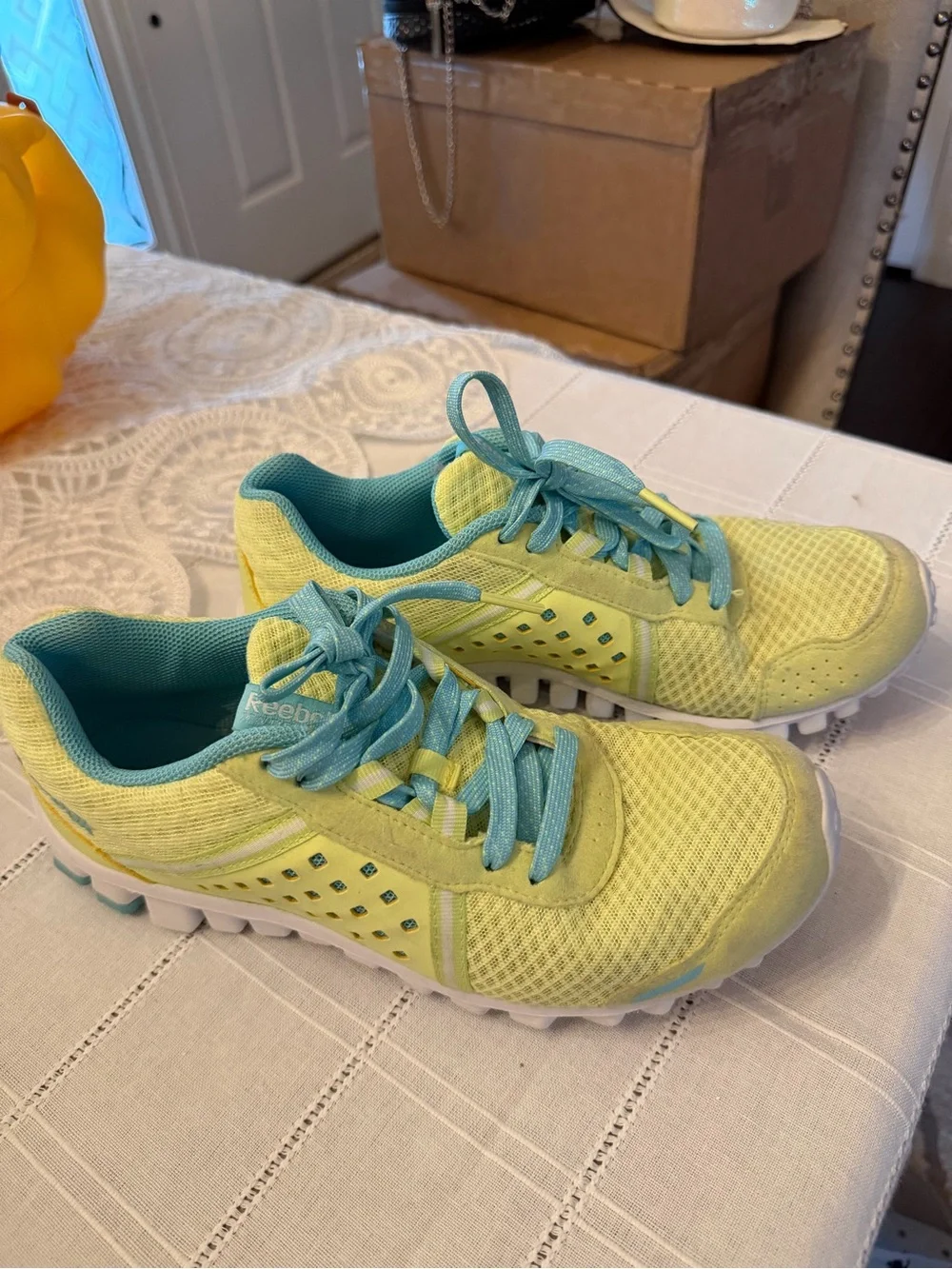 Reebok Realflex Athletic running Sneakers